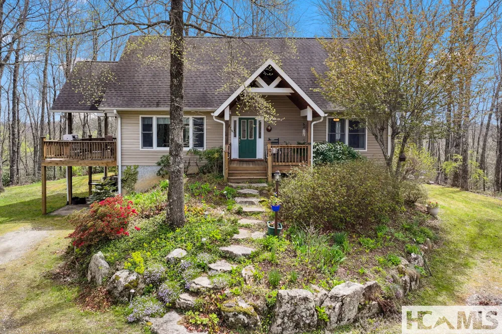 13705 Rosman Highway Lake Toxaway, NC 28747
