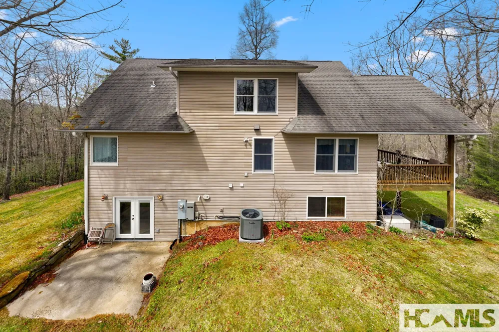 13705 Rosman Highway Lake Toxaway, NC 28747