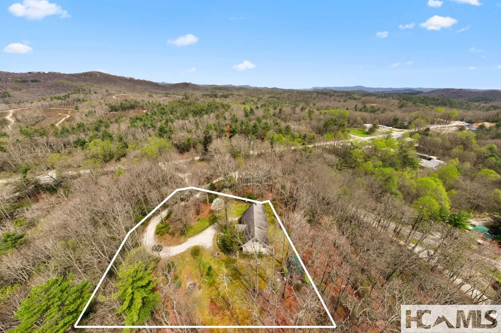 13705 Rosman Highway Lake Toxaway, NC 28747