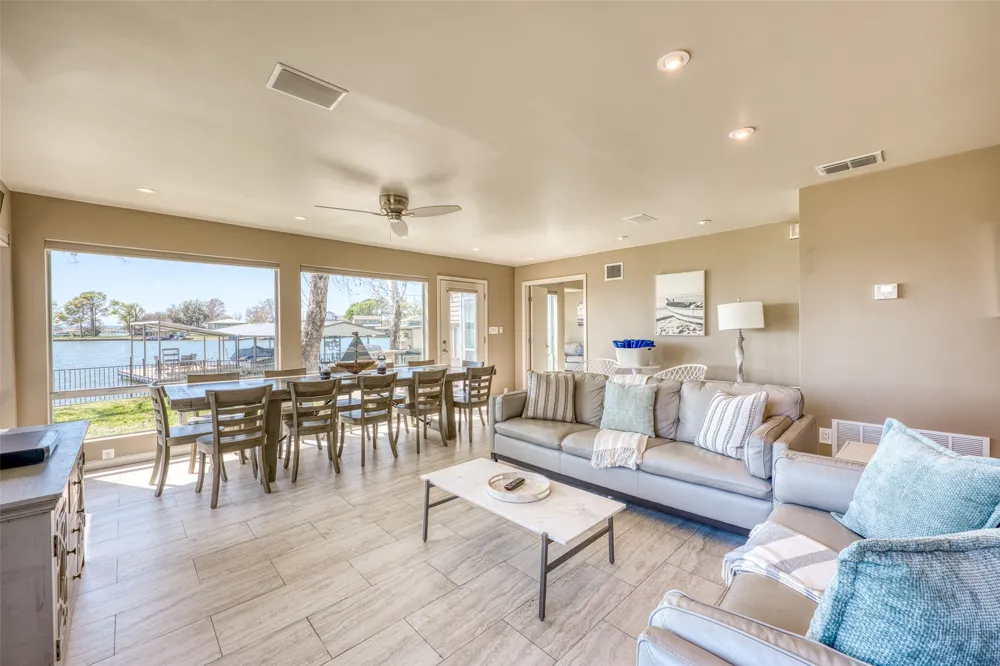 600 Deep Cove Drive Granite Shoals, TX 78654