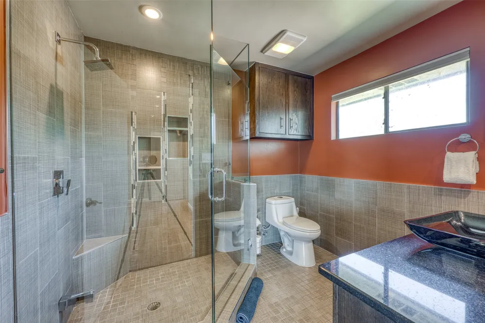 600 Deep Cove Drive Granite Shoals, TX 78654