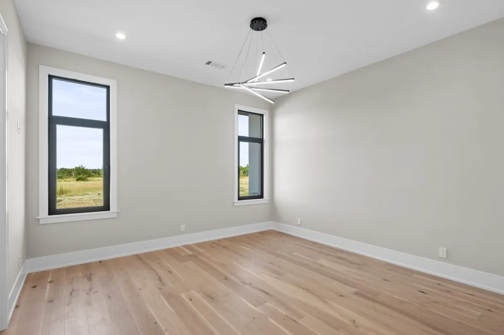 583 Comanche Ridge Round Mountain, TX 78663