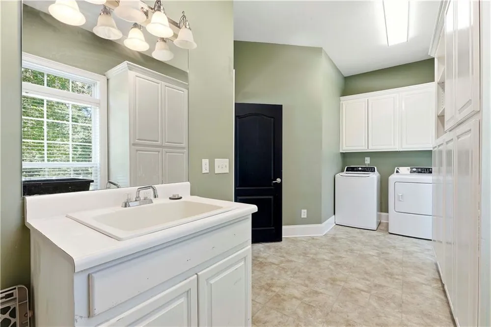 1815 Drew Allen Road Williamson, GA 30292