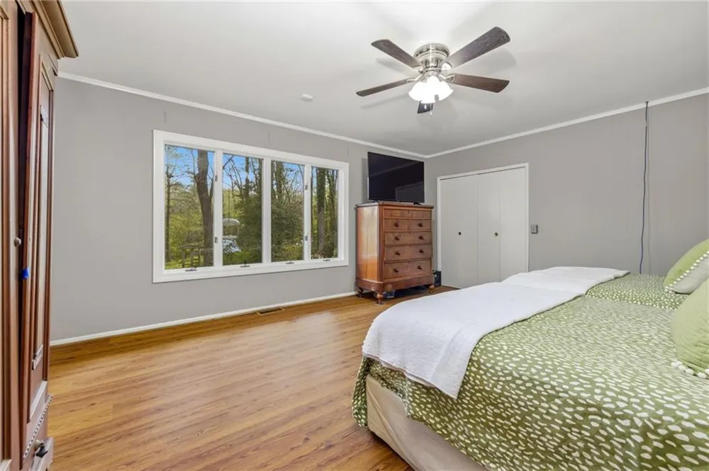 490 Maple Street Cornelia, GA 30531
