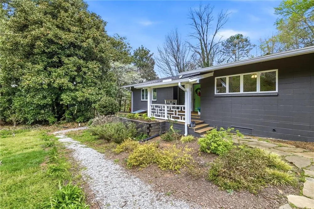 490 Maple Street Cornelia, GA 30531