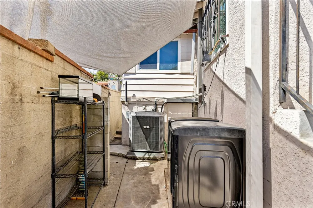 5054 Novgorod Street El Sereno, CA 90032