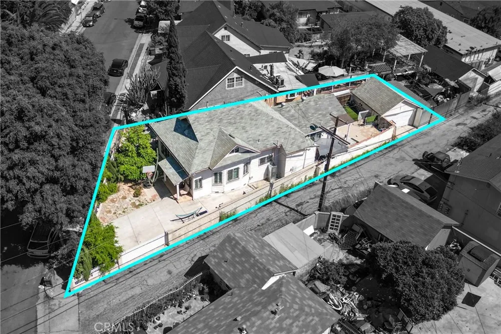 5054 Novgorod Street El Sereno, CA 90032