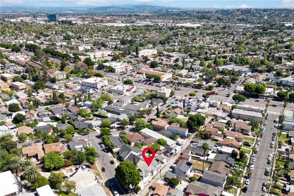 5054 Novgorod Street El Sereno, CA 90032