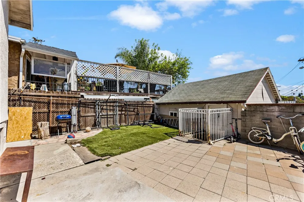 5054 Novgorod Street El Sereno, CA 90032