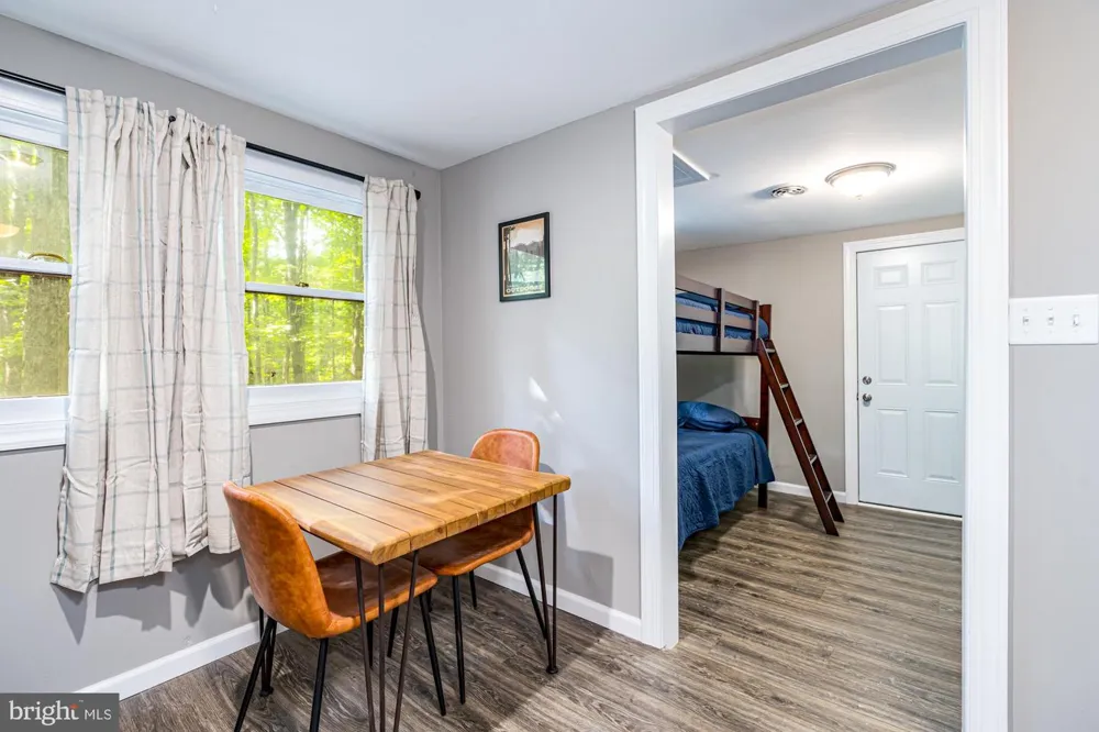 238 PONDS COURT Berkeley Springs, WV 25411