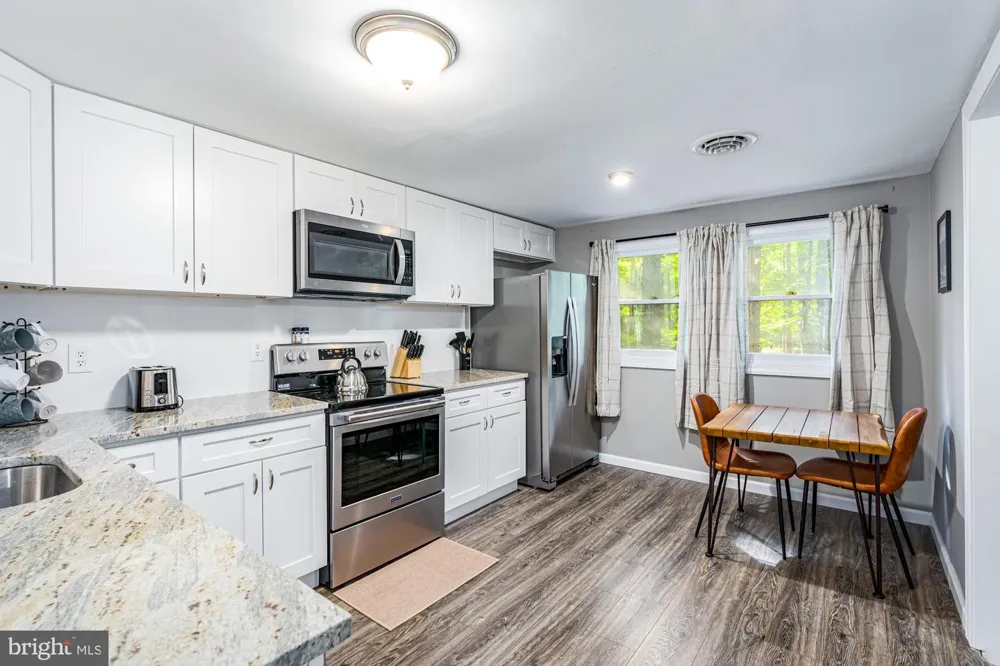 238 PONDS COURT Berkeley Springs, WV 25411