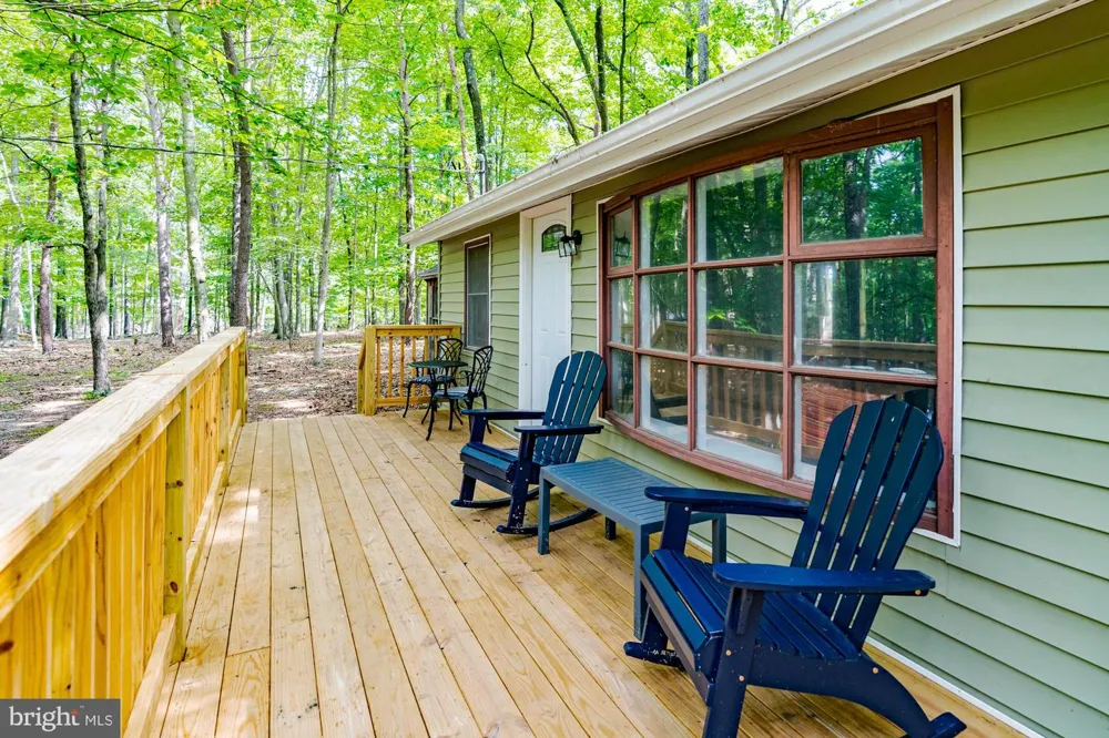 238 PONDS COURT Berkeley Springs, WV 25411