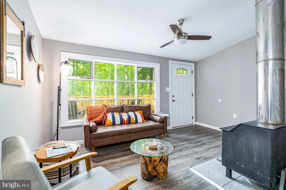 238 PONDS COURT Berkeley Springs, WV 25411