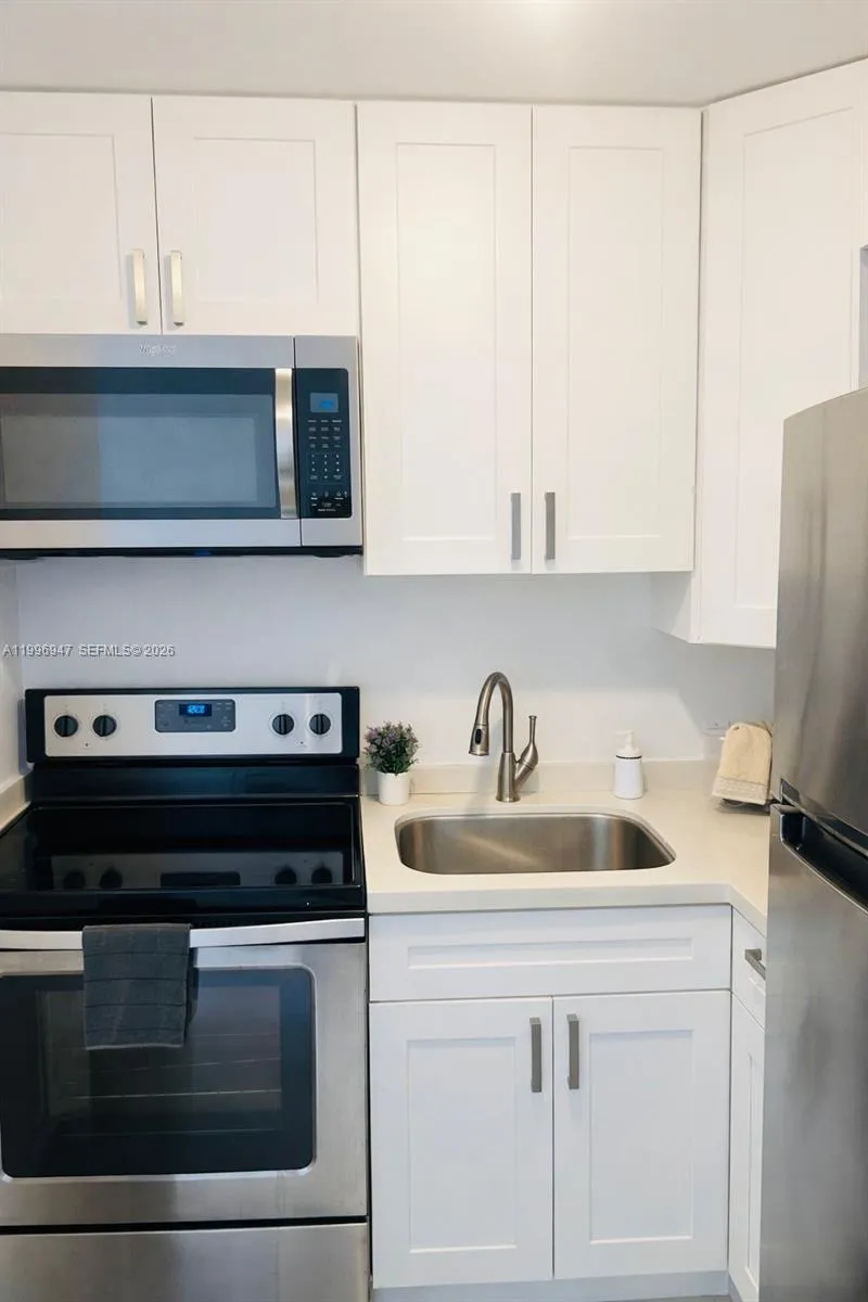 7904 West Dr #109 North Bay Village, FL 33141