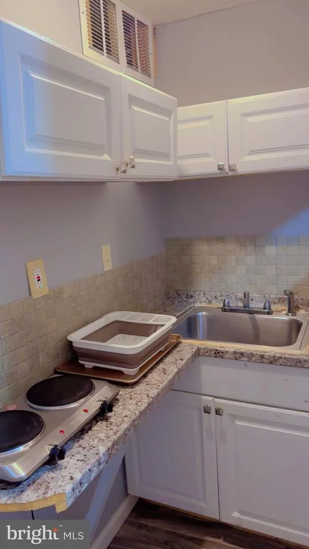 3300 YELLOW FLOWER ROAD Laurel, MD 20724