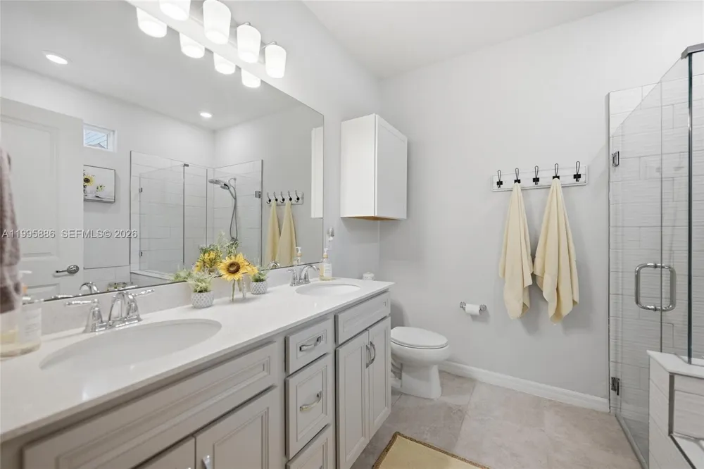 4594 Farmhouse Gate Trail Jacksonville, FL 32226