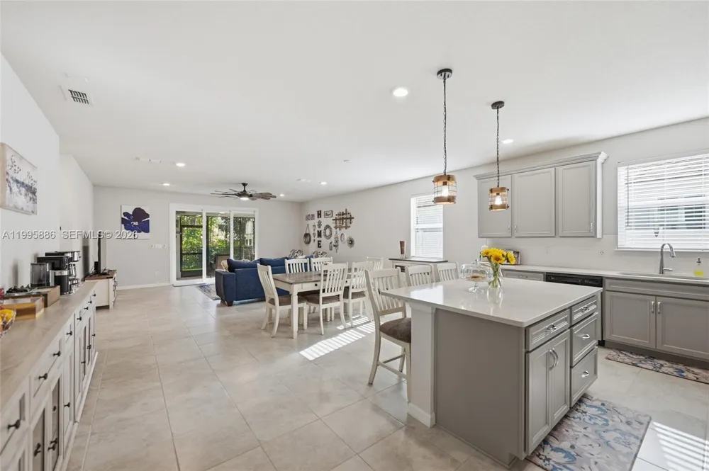 4594 Farmhouse Gate Trail Jacksonville, FL 32226