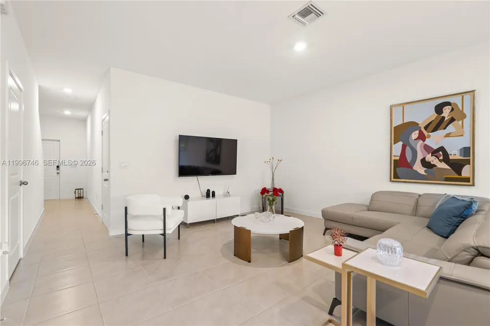 848 NW 3rd Ter Pompano Beach, FL 33060