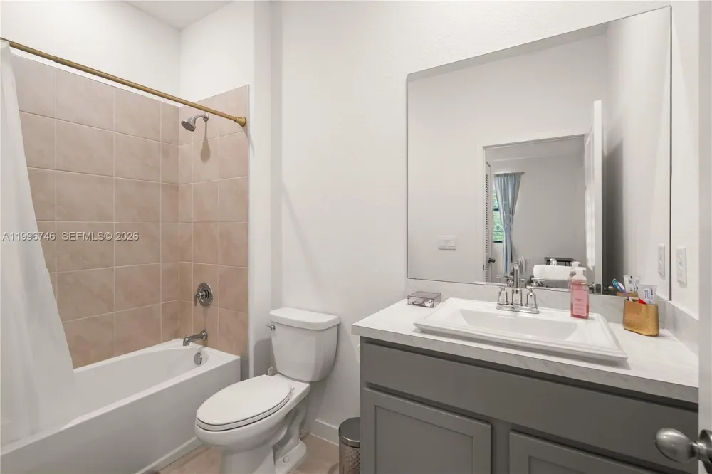 848 NW 3rd Ter Pompano Beach, FL 33060