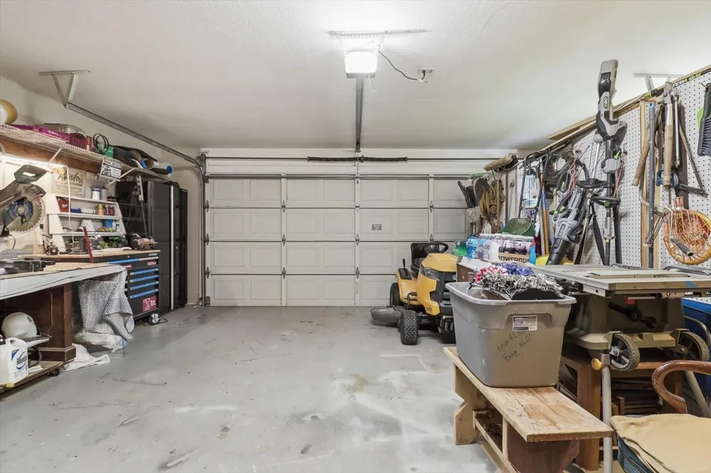30 PINE STREET Homosassa, FL 34446
