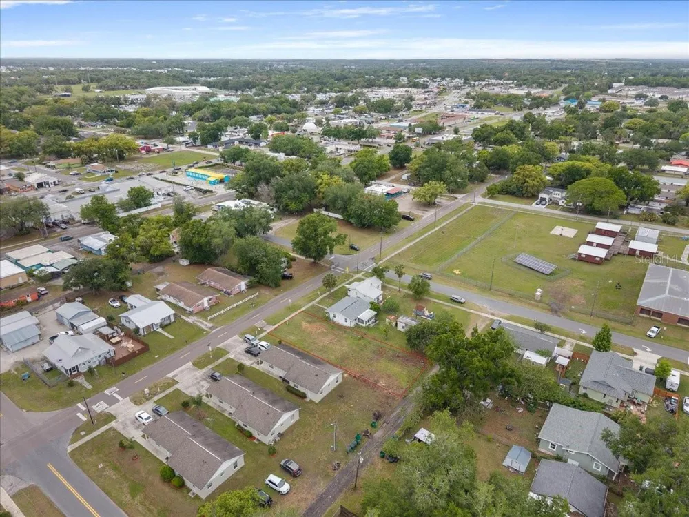 5540 8TH STREET Zephyrhills, FL 33542