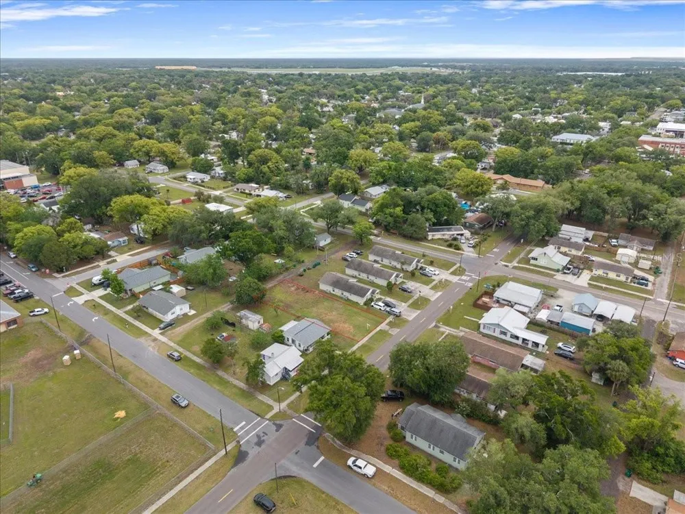 5540 8TH STREET Zephyrhills, FL 33542