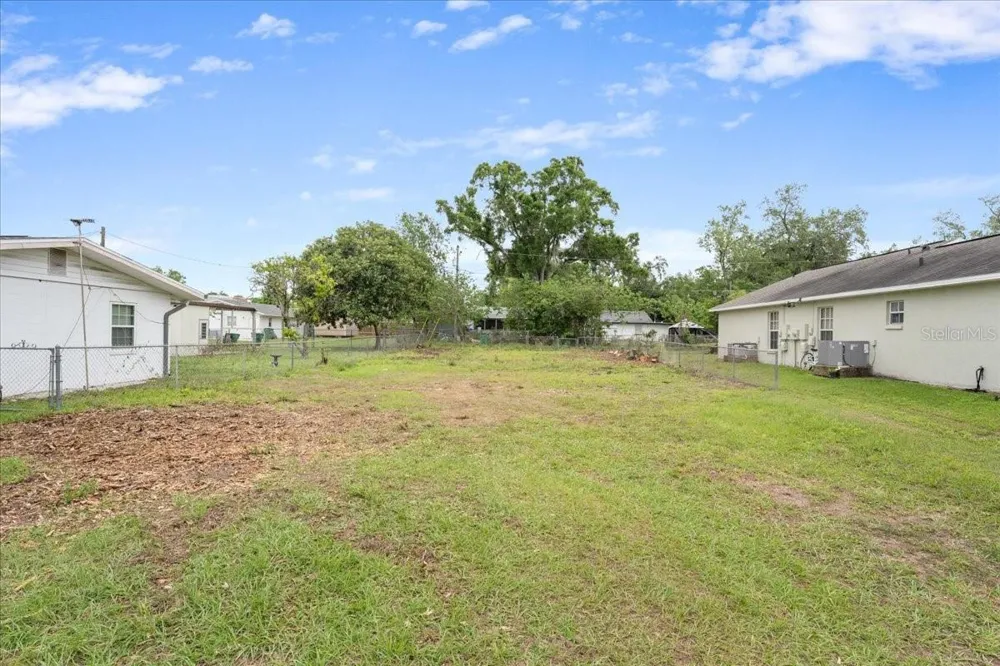 5540 8TH STREET Zephyrhills, FL 33542