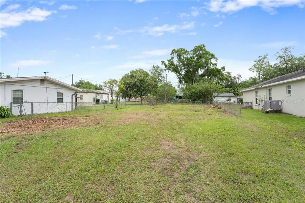 5540 8TH STREET Zephyrhills, FL 33542