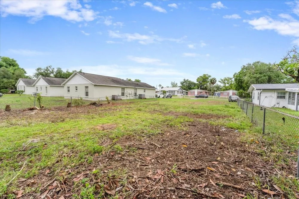 5540 8TH STREET Zephyrhills, FL 33542