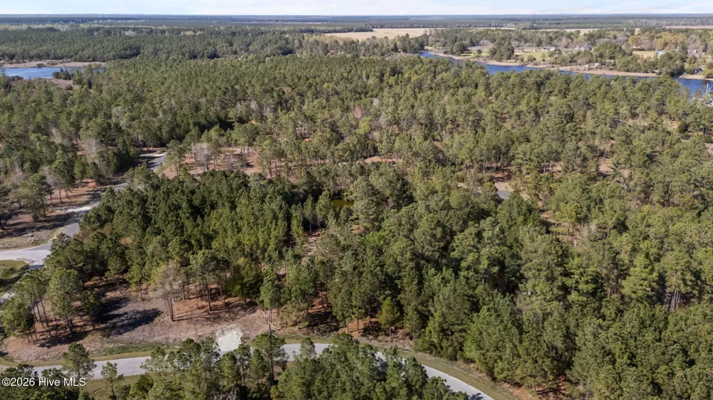 11 E Diamond Shoal Lane Vandemere, NC 28587
