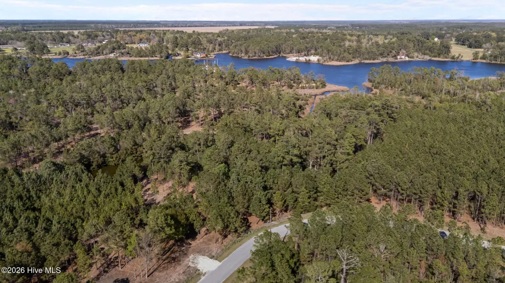 11 E Diamond Shoal Lane Vandemere, NC 28587