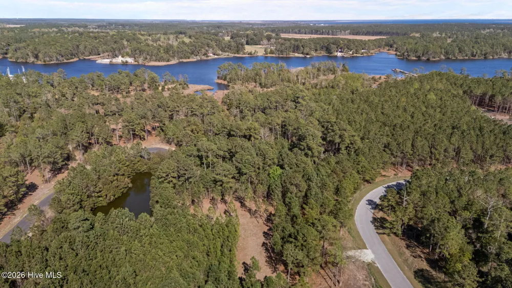 11 E Diamond Shoal Lane Vandemere, NC 28587