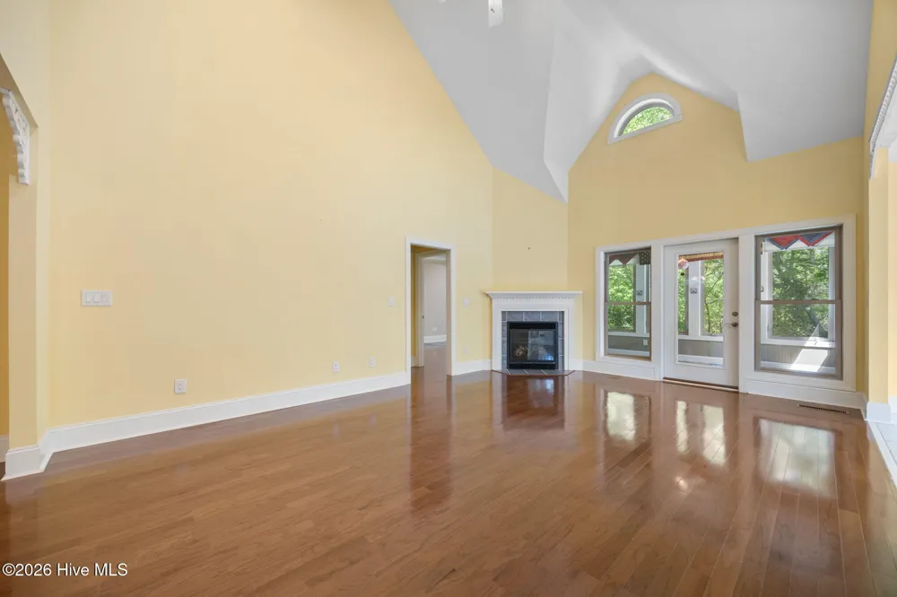 1 Joshua Drive Chocowinity, NC 27817
