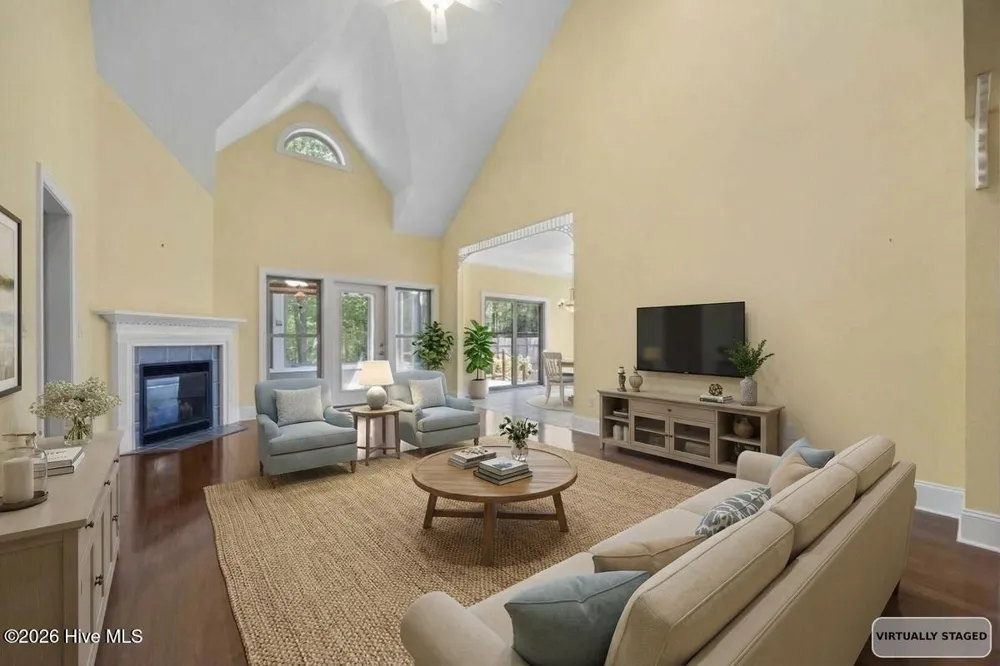 1 Joshua Drive Chocowinity, NC 27817