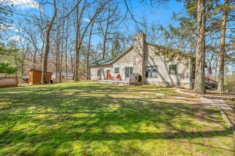 3553 Alpine Court Hillsdale, MI 49242
