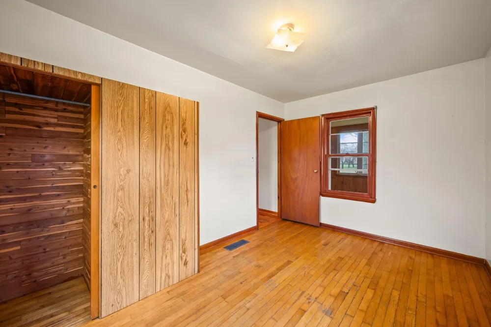 55796 92nd Avenue Dowagiac, MI 49047