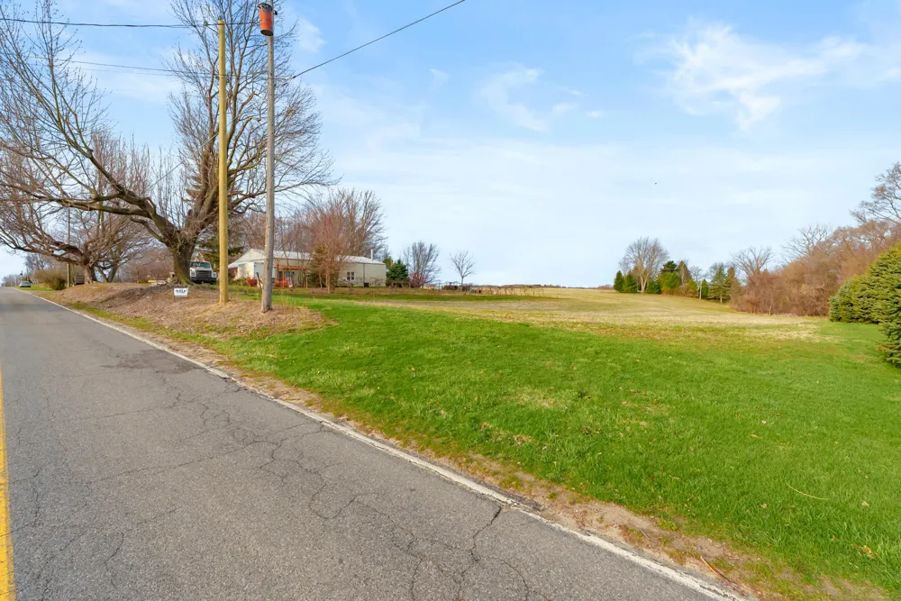5790 Scottdale Road St. Joseph, MI 49085