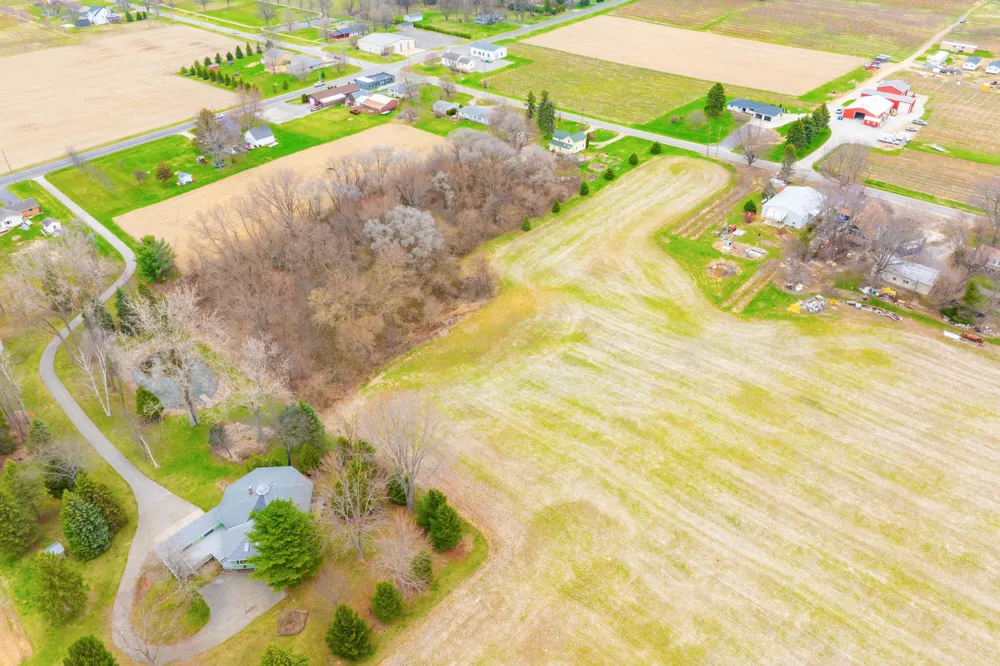 5790 Scottdale Road St. Joseph, MI 49085