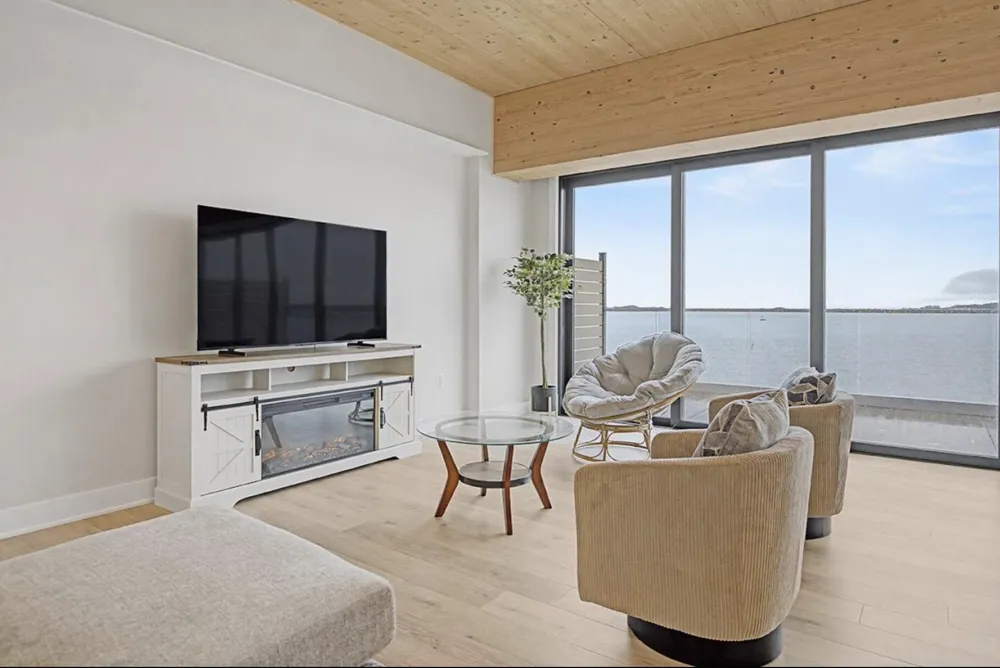 901 Adelaide Circle #602 Muskegon, MI 49441