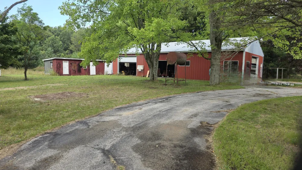 9945 US-31 Free Soil, MI 49411