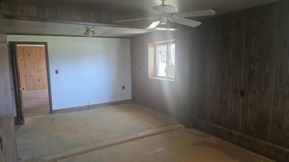 9945 US-31 Free Soil, MI 49411