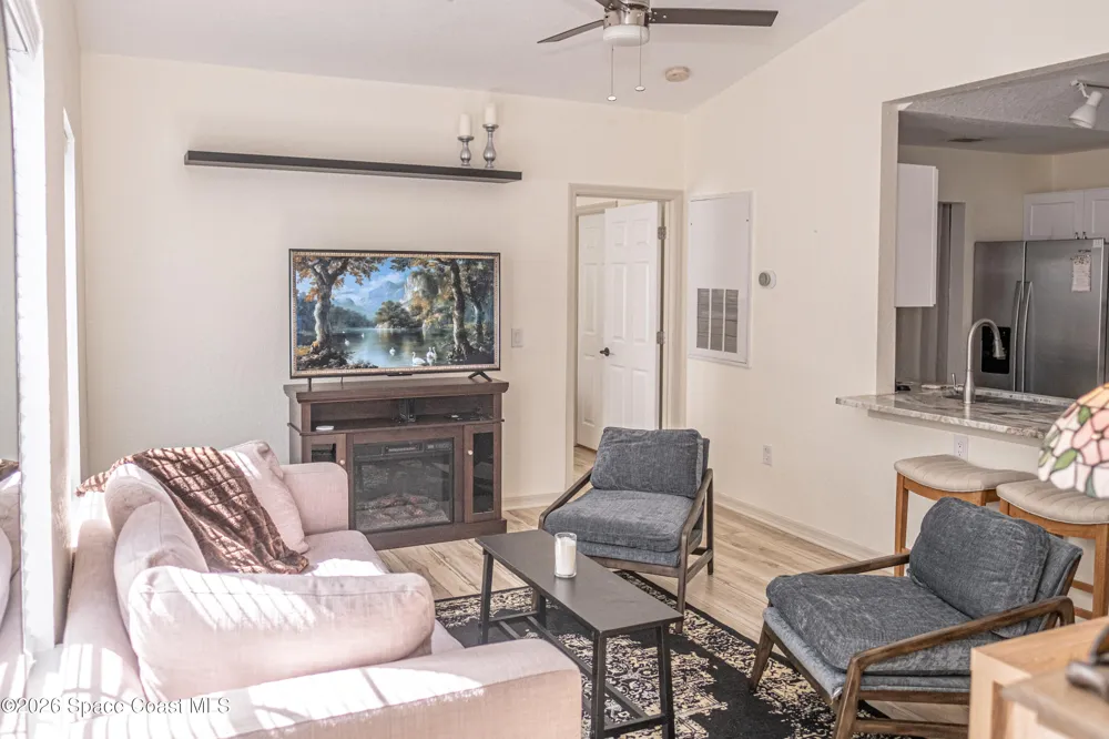 839 Grand Regency Pointe #207 Altamonte Springs, FL 32714