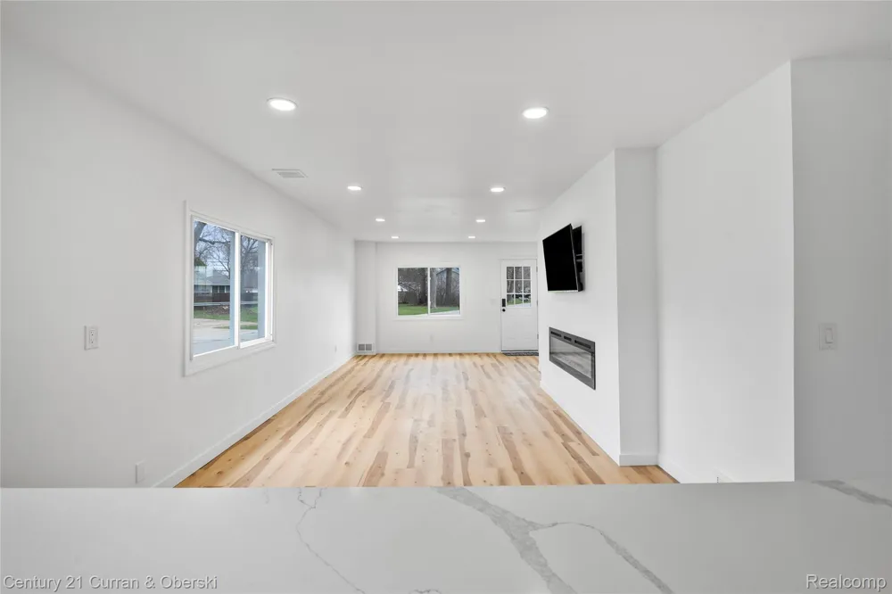 4399 2nd Street Frenchtown Township, MI 48166