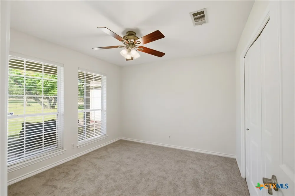 71 Wrangler Drive Belton, TX 76513