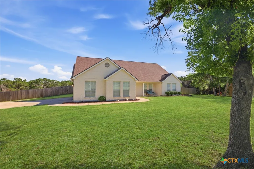 71 Wrangler Drive Belton, TX 76513