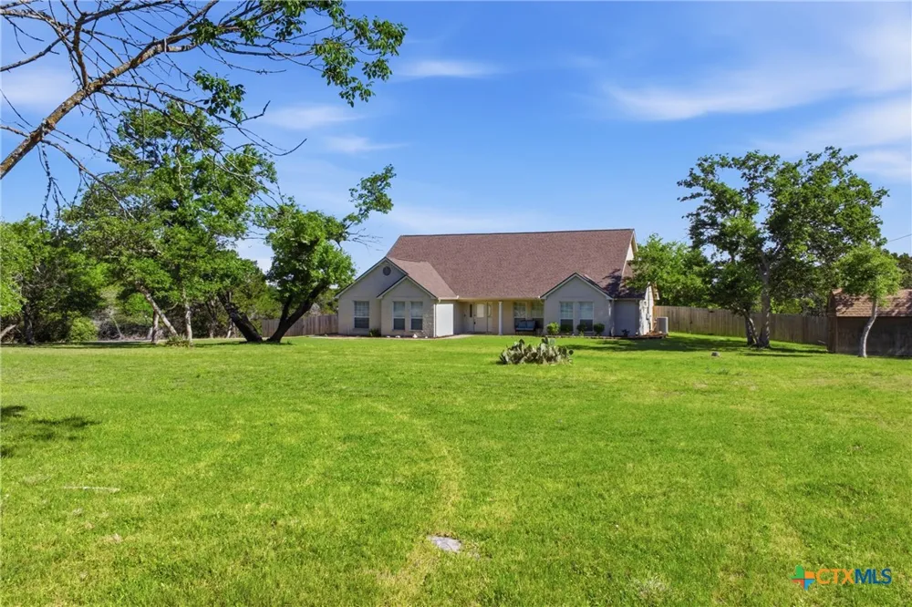 71 Wrangler Drive Belton, TX 76513