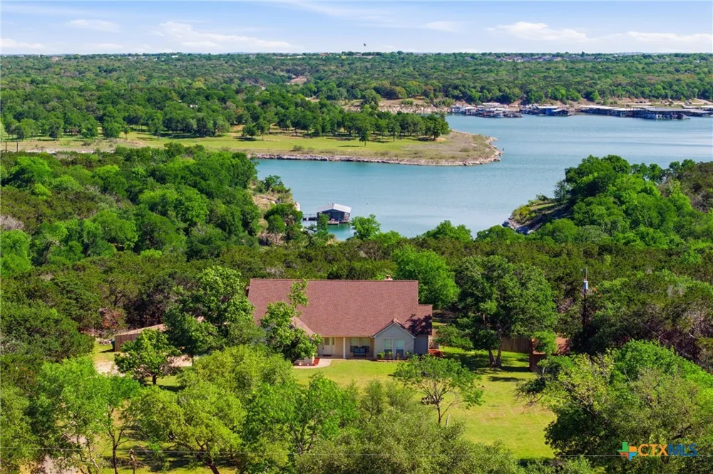 71 Wrangler Drive Belton, TX 76513