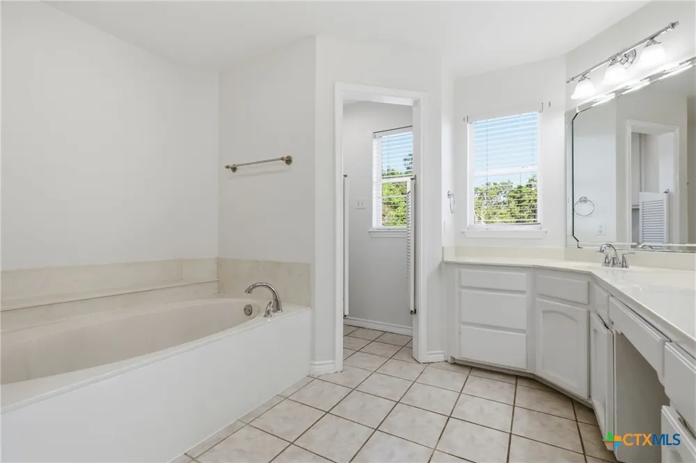 71 Wrangler Drive Belton, TX 76513