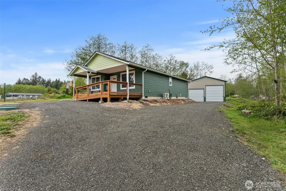 23 Sunrise Lane South Bend, WA 98586