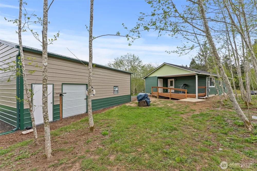 23 Sunrise Lane South Bend, WA 98586